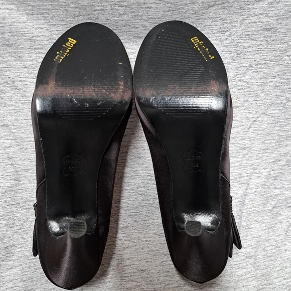 Unlisted women's satin dress platform heels size 9 good condition - Picture 6 of 13